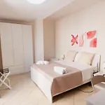 Luna Di Sale - Romantic Sea & Guest house
