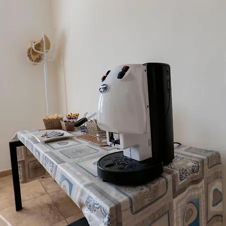 Гостевой дом Luna Di Sale - Romantic Sea & 4*